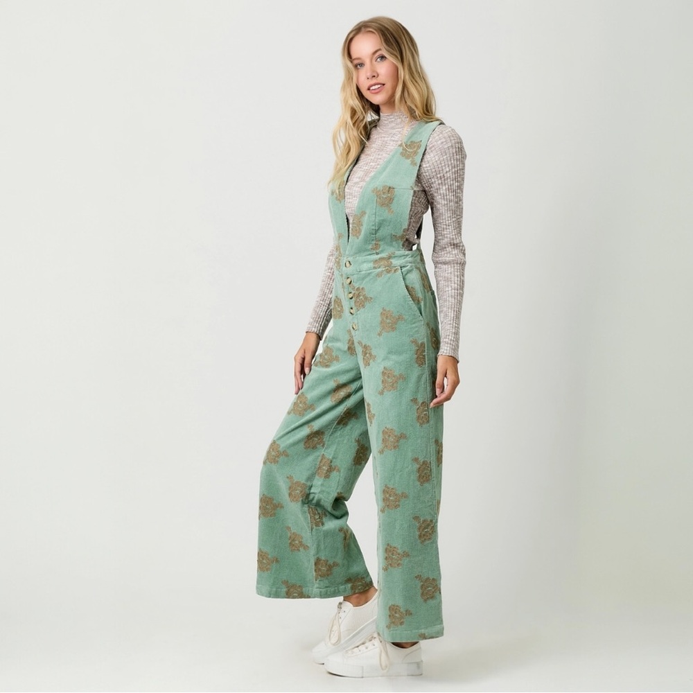 ONLY 1 LEFT!! Washed Seafoam Embroidered Corduroy Jumpsuit Large - Picture 5 of 8